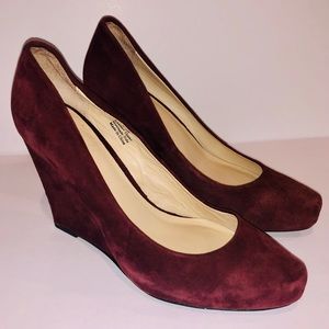 Halogen Suede Leather Plum Wedges, Sz 5.5